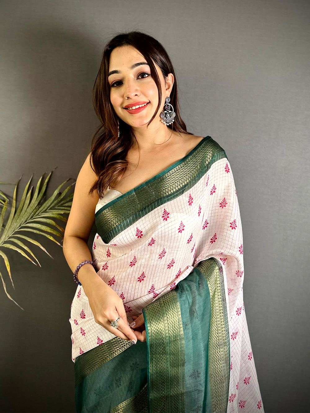 Green Marshmallow Ikkat Butti Saree