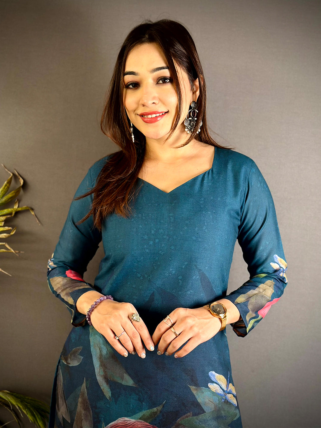 Poster Print Diamond Neck Mul Kurti