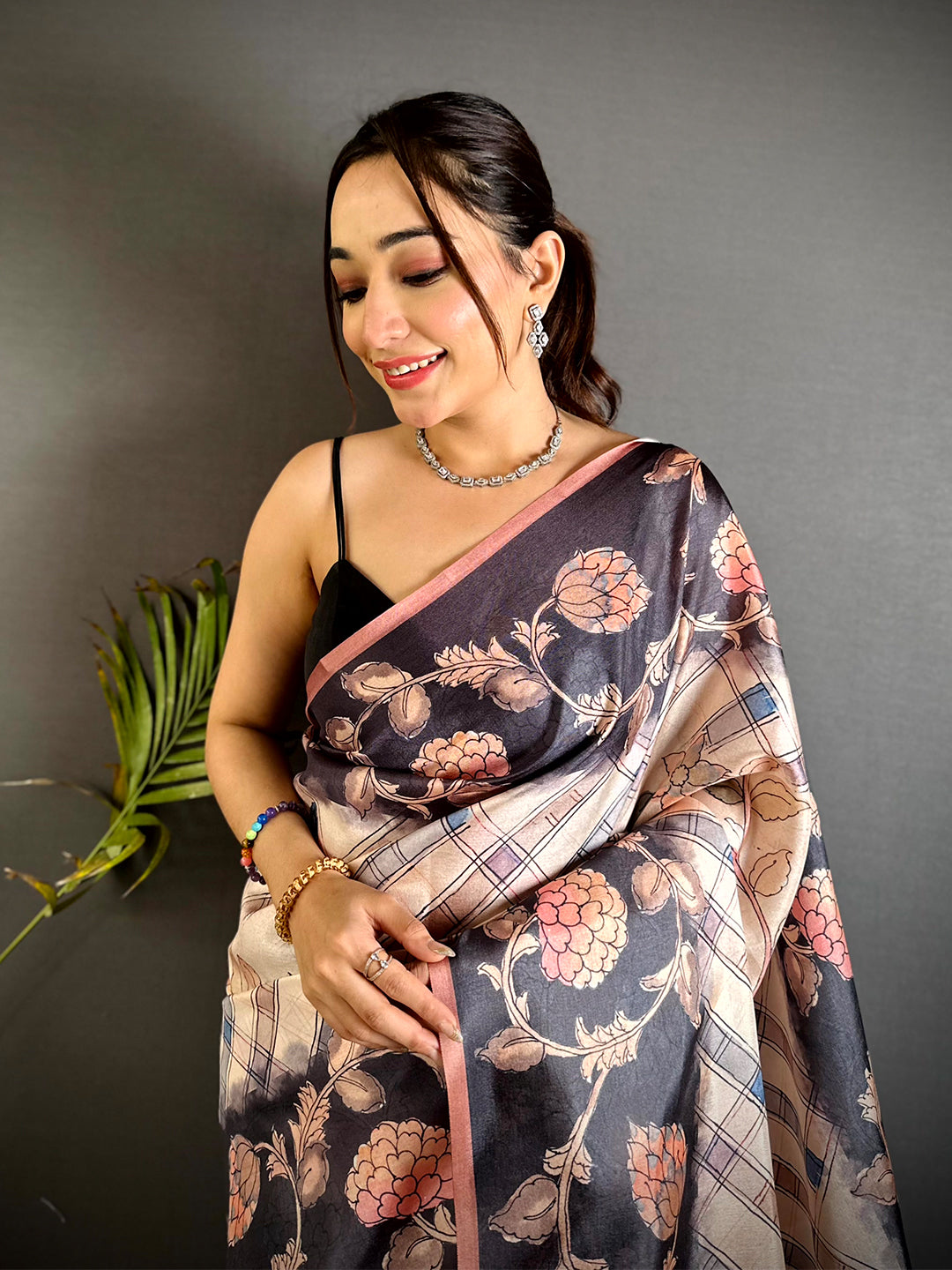 Classic Chex Kalamkari Tussar Saree