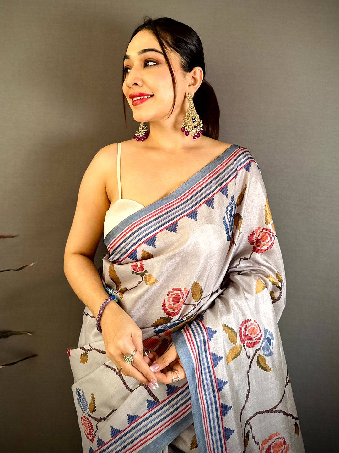 Regal 3D Embroidered Print Tussar Saree