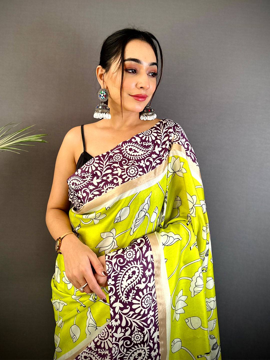 Neon Soft Chanderi Contrast Border Saree