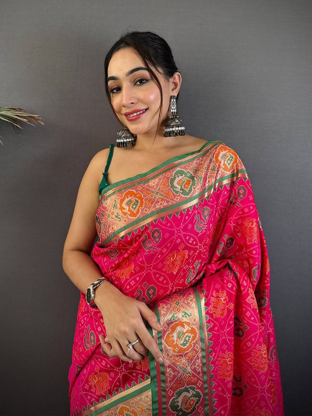 Elegant Pink Pochampally Patola Silk Saree

