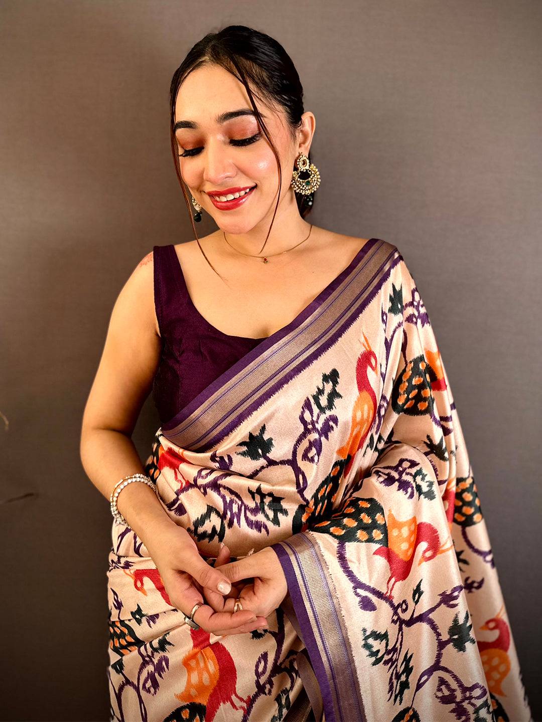 Stylish Gold Lakda Patta Kalamkari Saree