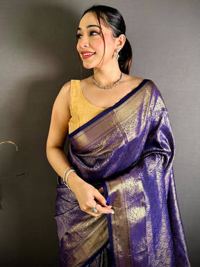 Vibrant Kanjivaram Self Gold Zari Weave Saree