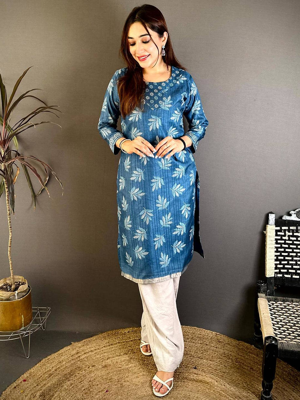 Radiant Round Neck Handloom Ghicha Kurti