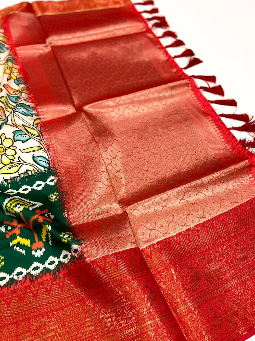 Light Cream Floral Banarasi Silk Saree