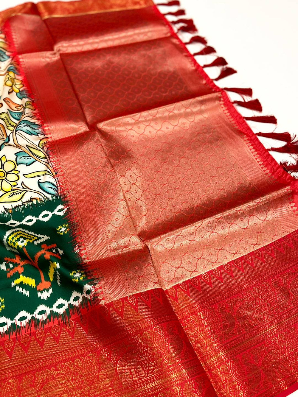 Light Cream Floral Banarasi Silk Saree