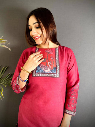 Crew Neck Kalamkari Art Kurti
