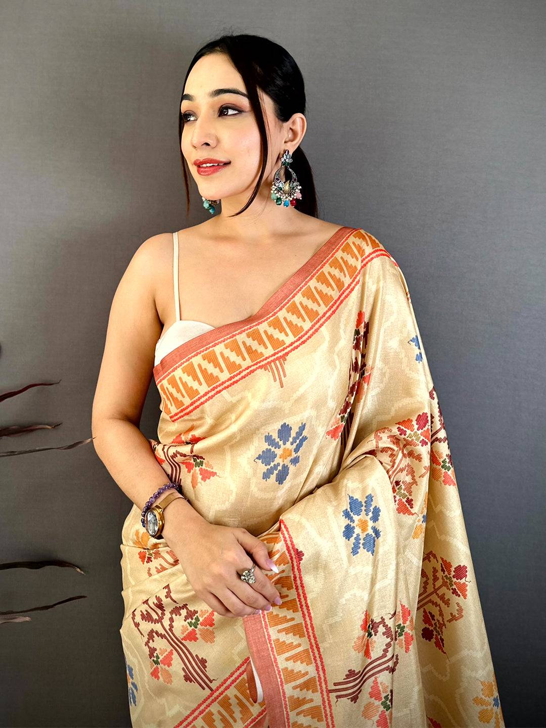 Beige Tussar Floral Digital Art Saree