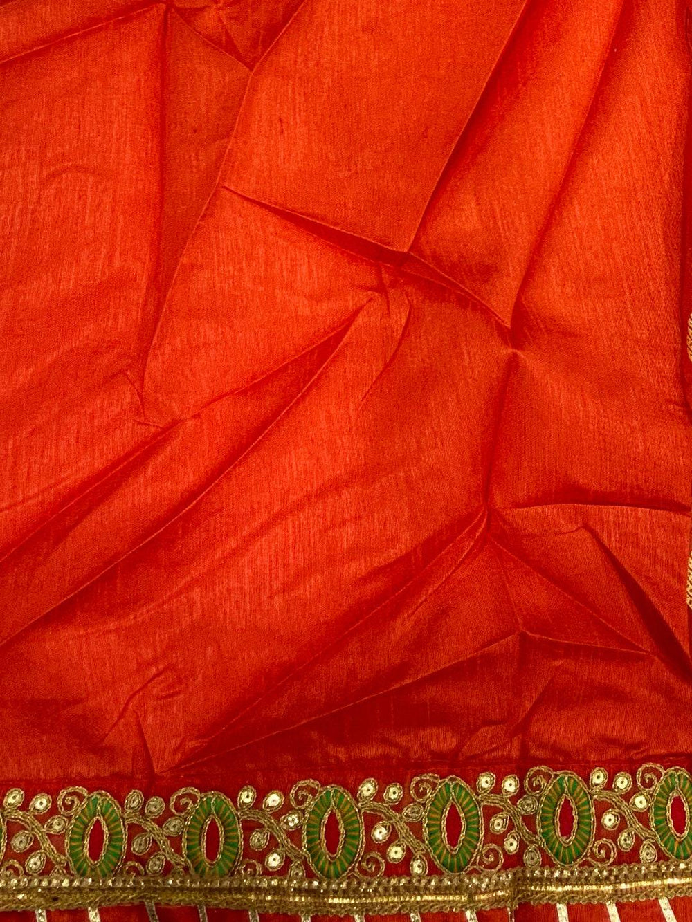 Elegant Chinnon Chiffon Bandhej Print Saree