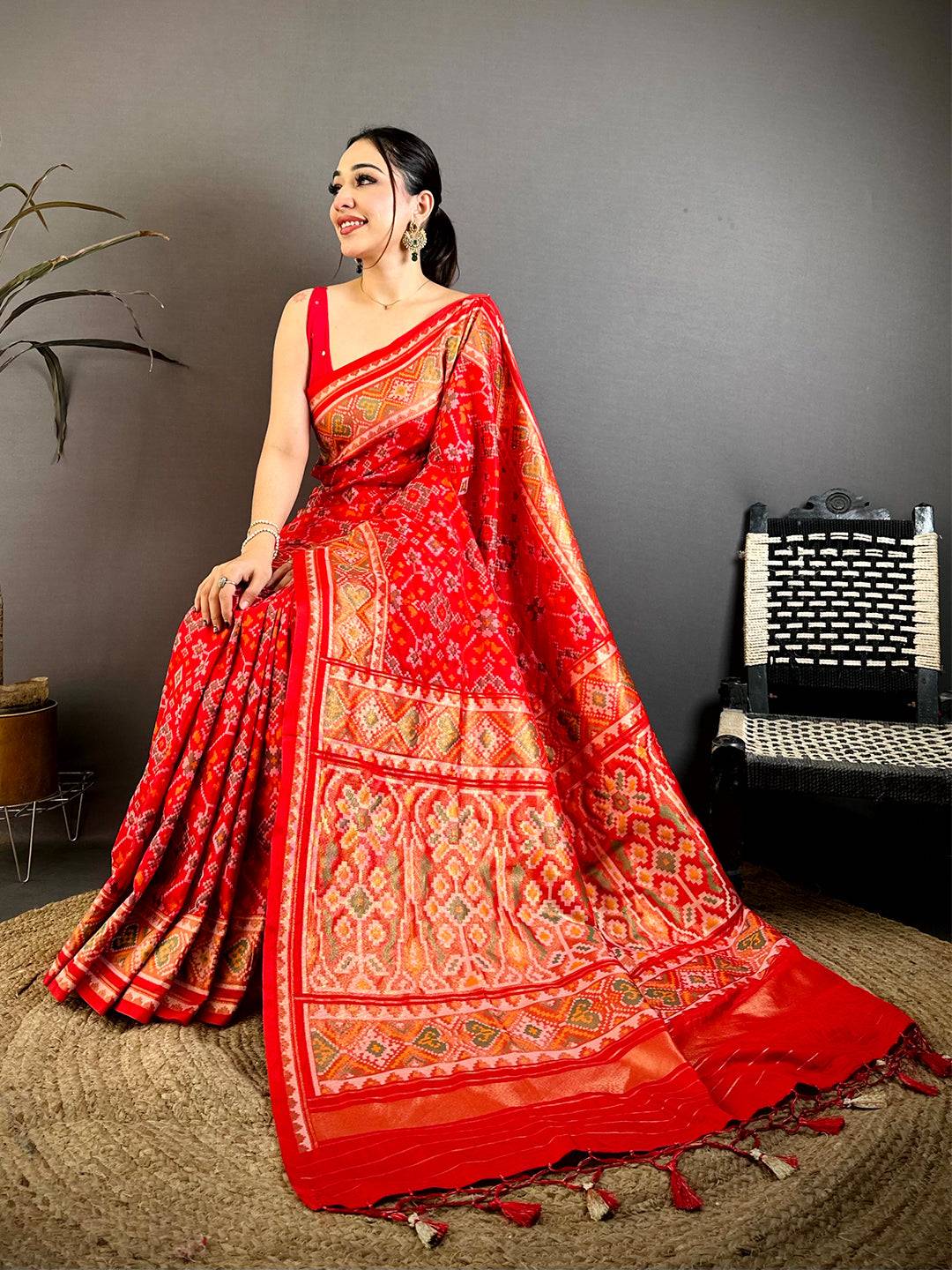 Red Soft Sami Silk Ikkat Patola Weaving Saree
