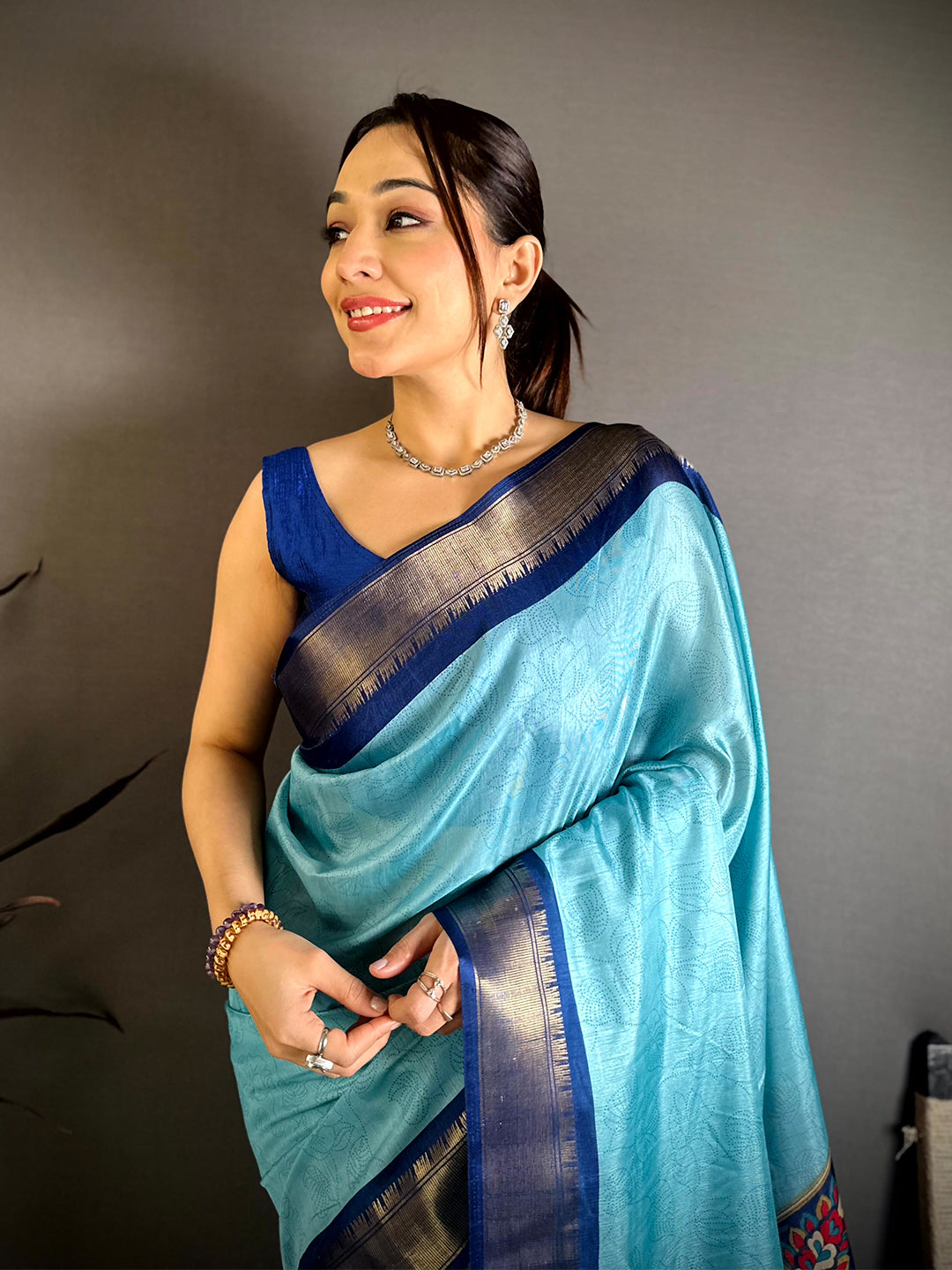 Aqua Kalamkari Pallu Dola Saree