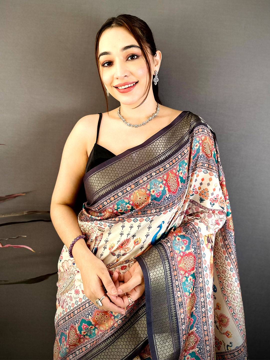 Stylish Pashmina Print Tussar Ghichaa Saree