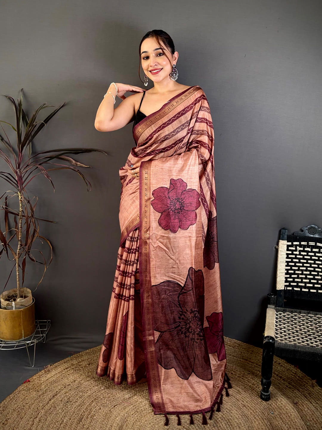 Elegant Freehand Floral Stripe Soft Silk Saree