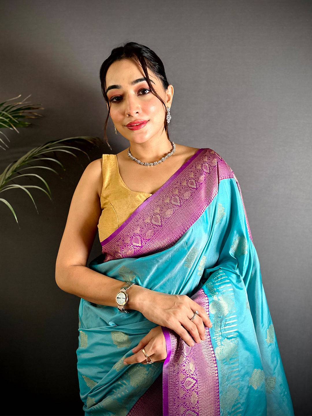 Soft Silk Bali Jewellery Zari Butta Saree

