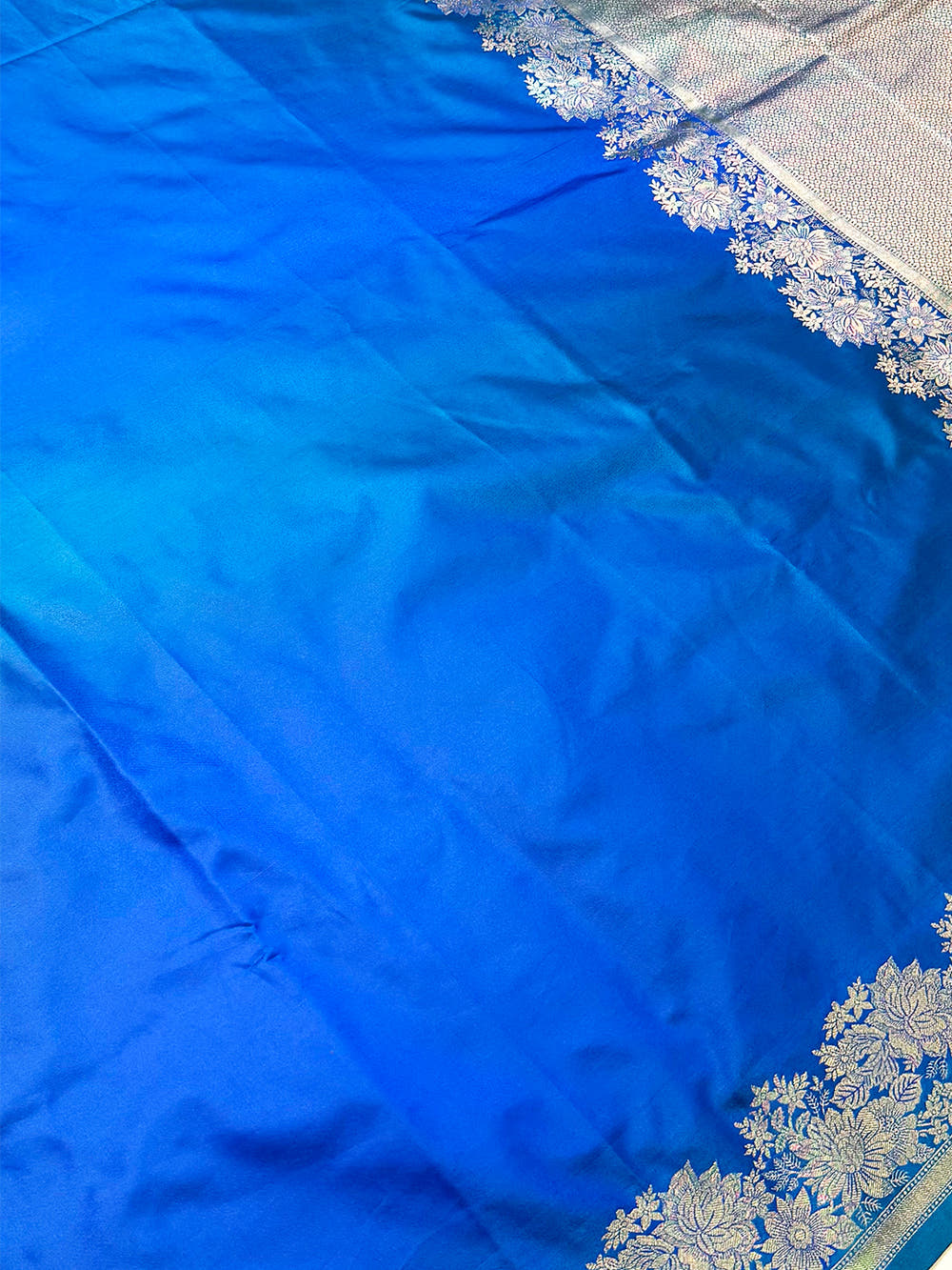 Radiant Ombre Weaving Mashru Silk Saree