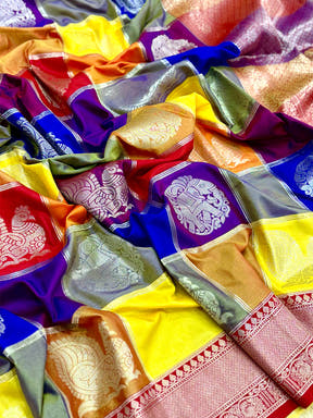 Palum Pazhamum Checks Soft Silk Saree