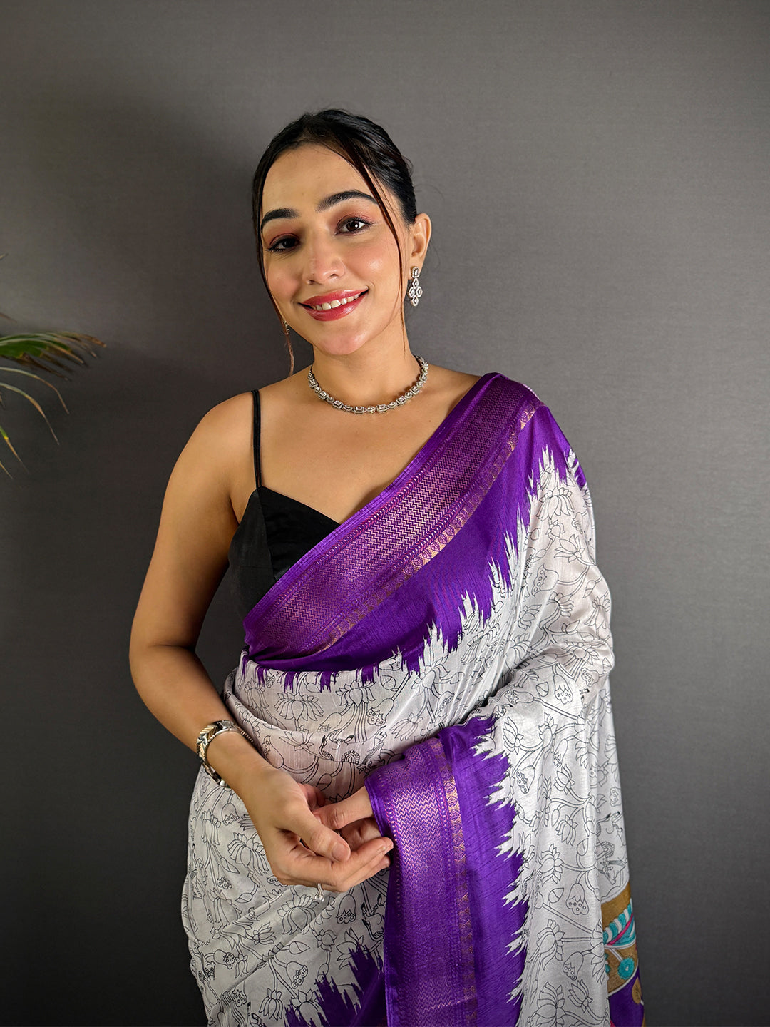 Graceful Pen Kalamkari Dola Silk Saree