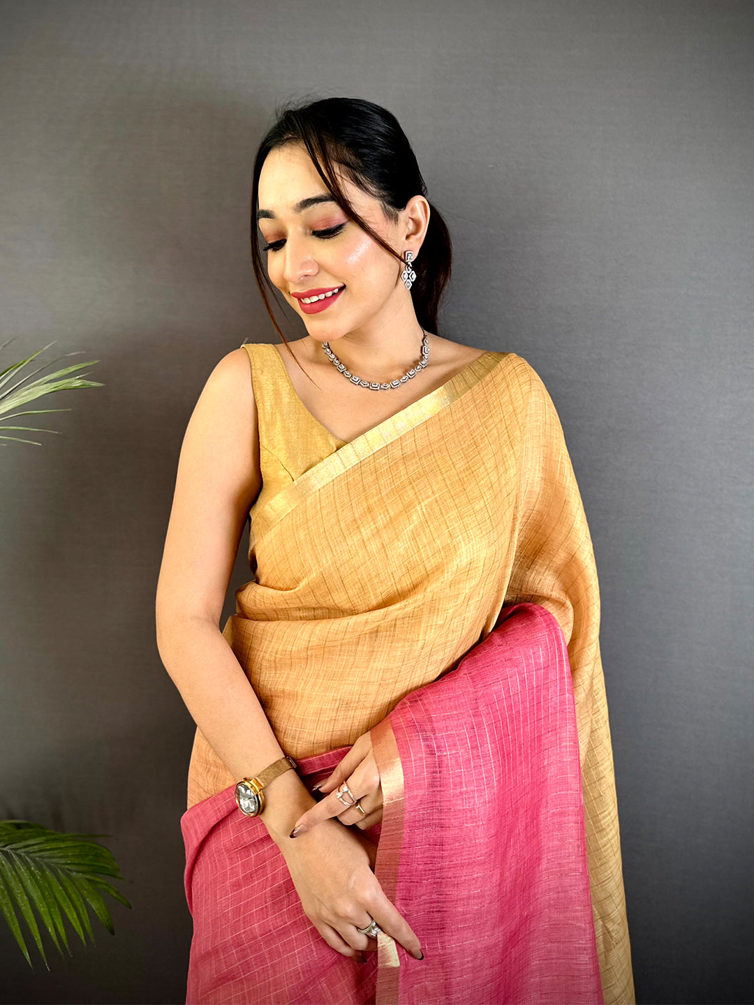 Artistic Self Chex Linen Zari Saree