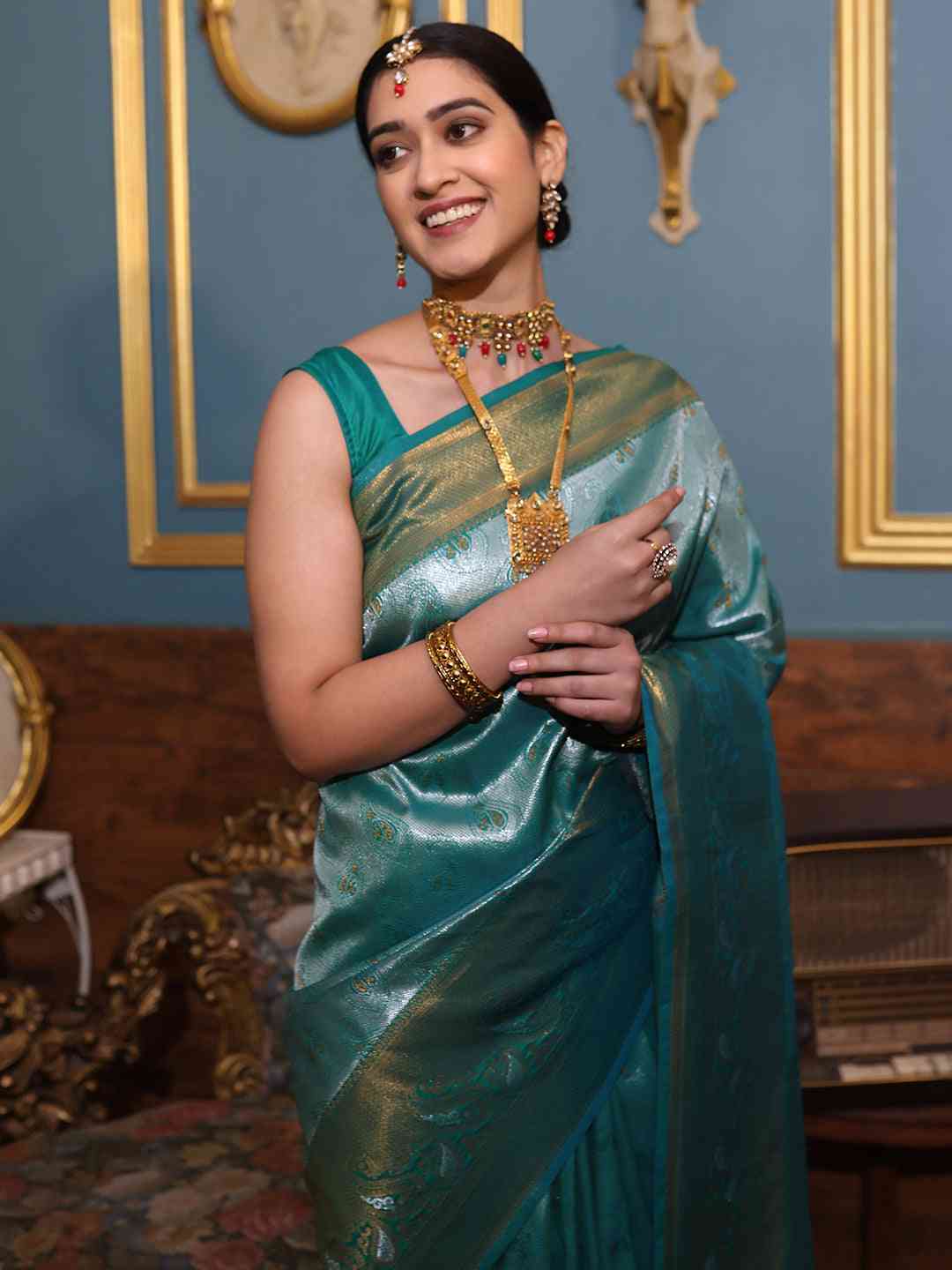 Kanjivaram Silk Saree With Zari Work