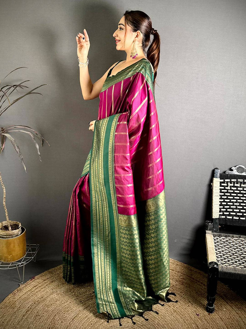 Pink Kankavati Soft Silk Designer Saree