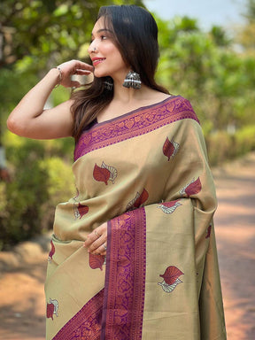 Light Green Kanjivaram Tissue Saree With Gold Zari Weaving
