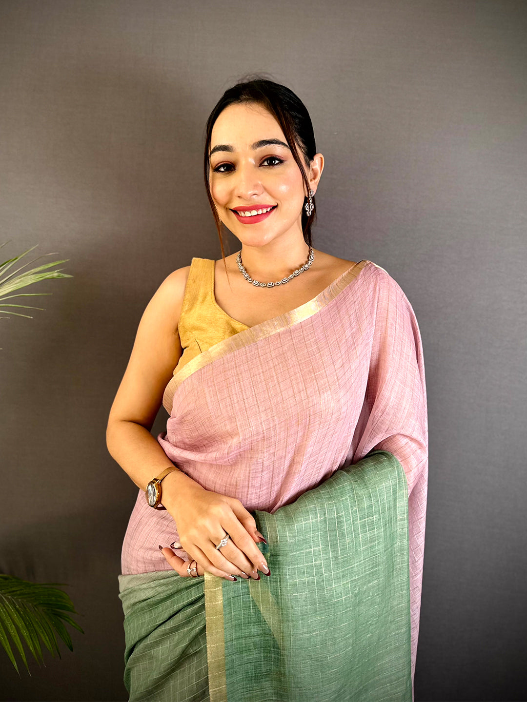 Classic Linen 90 Zari Check Saree