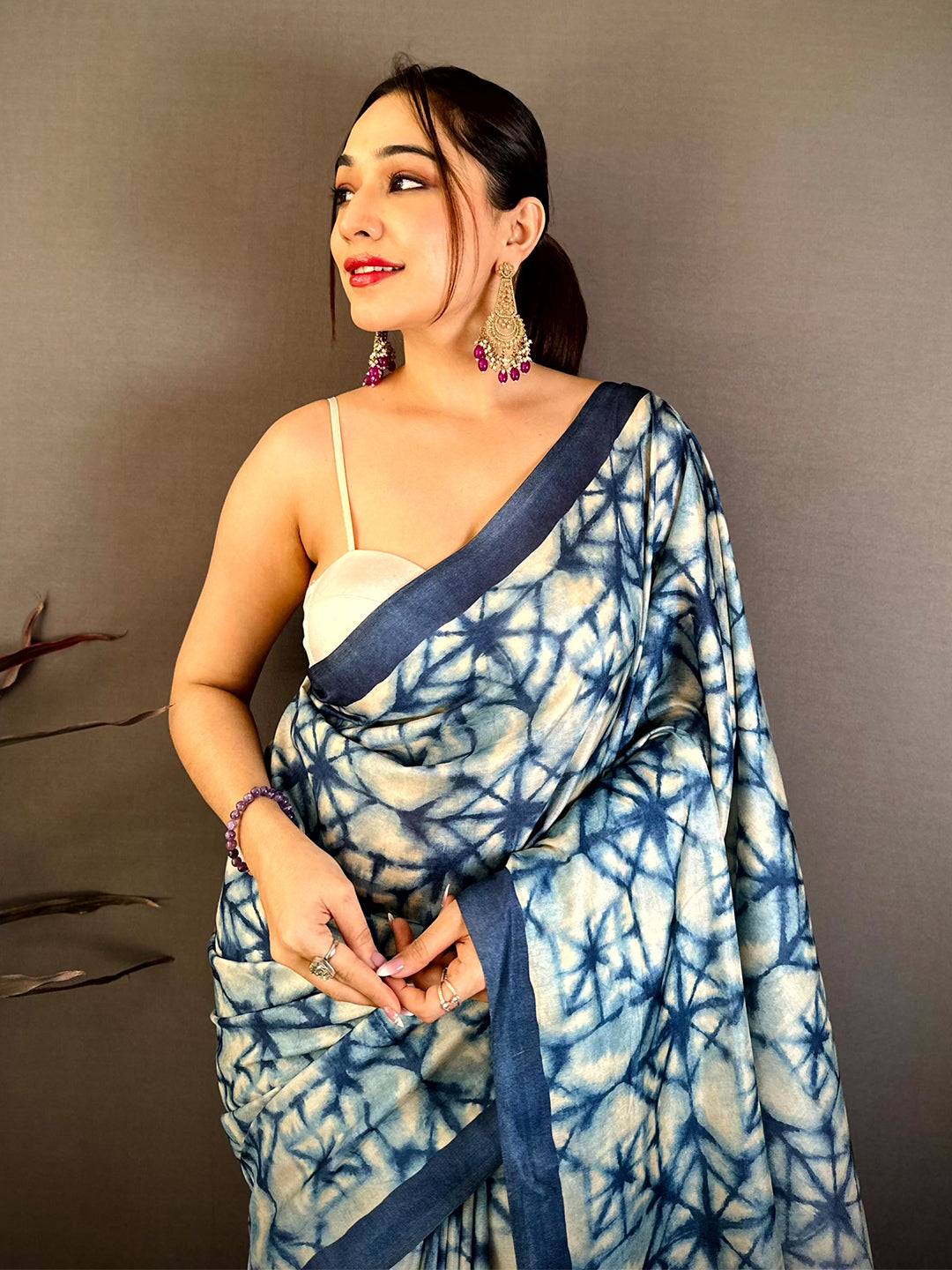 Elegant Shibori Print Tussar Saree