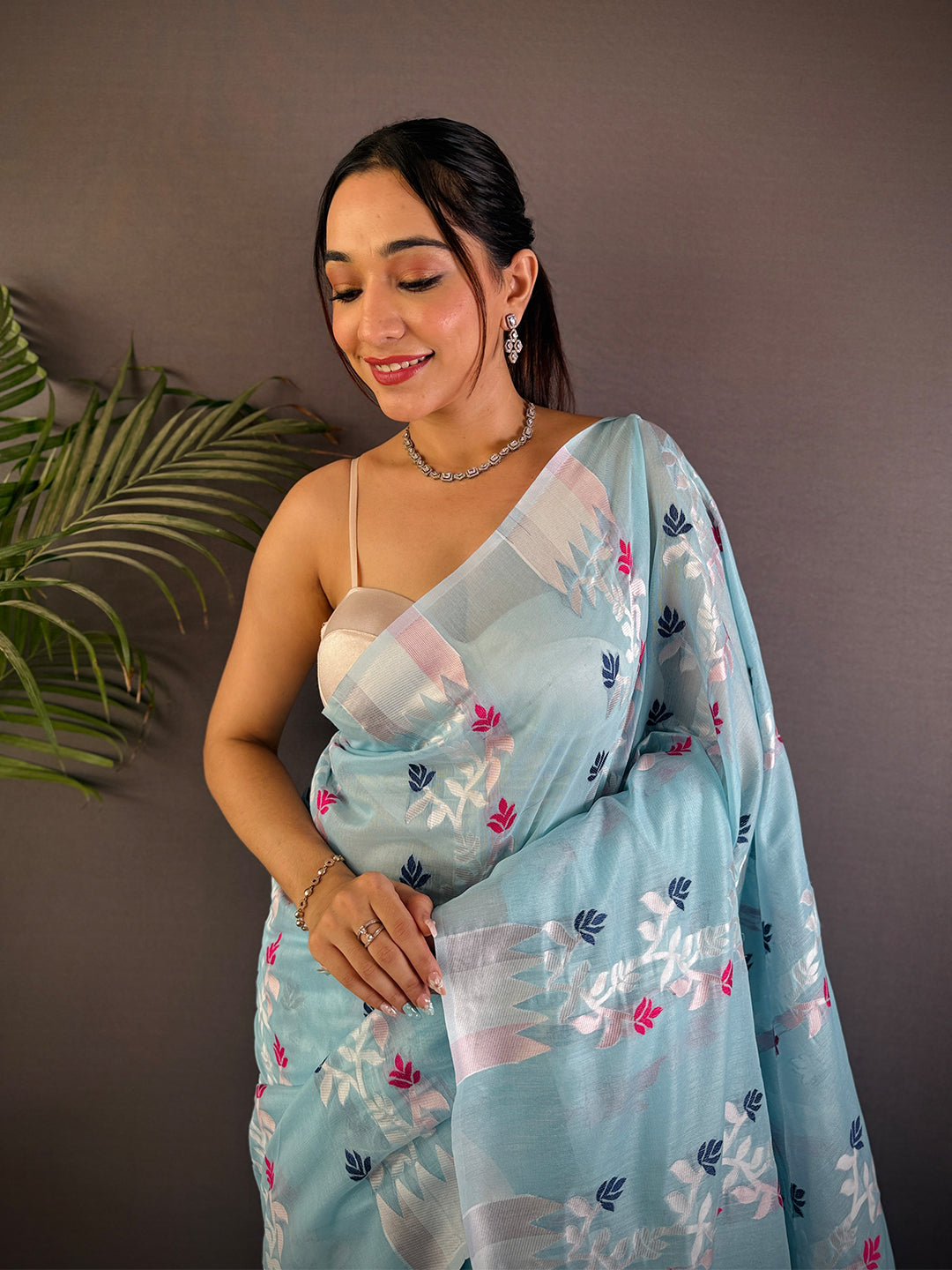 Elegant Sky Blue Dhakai Jamdani Saree