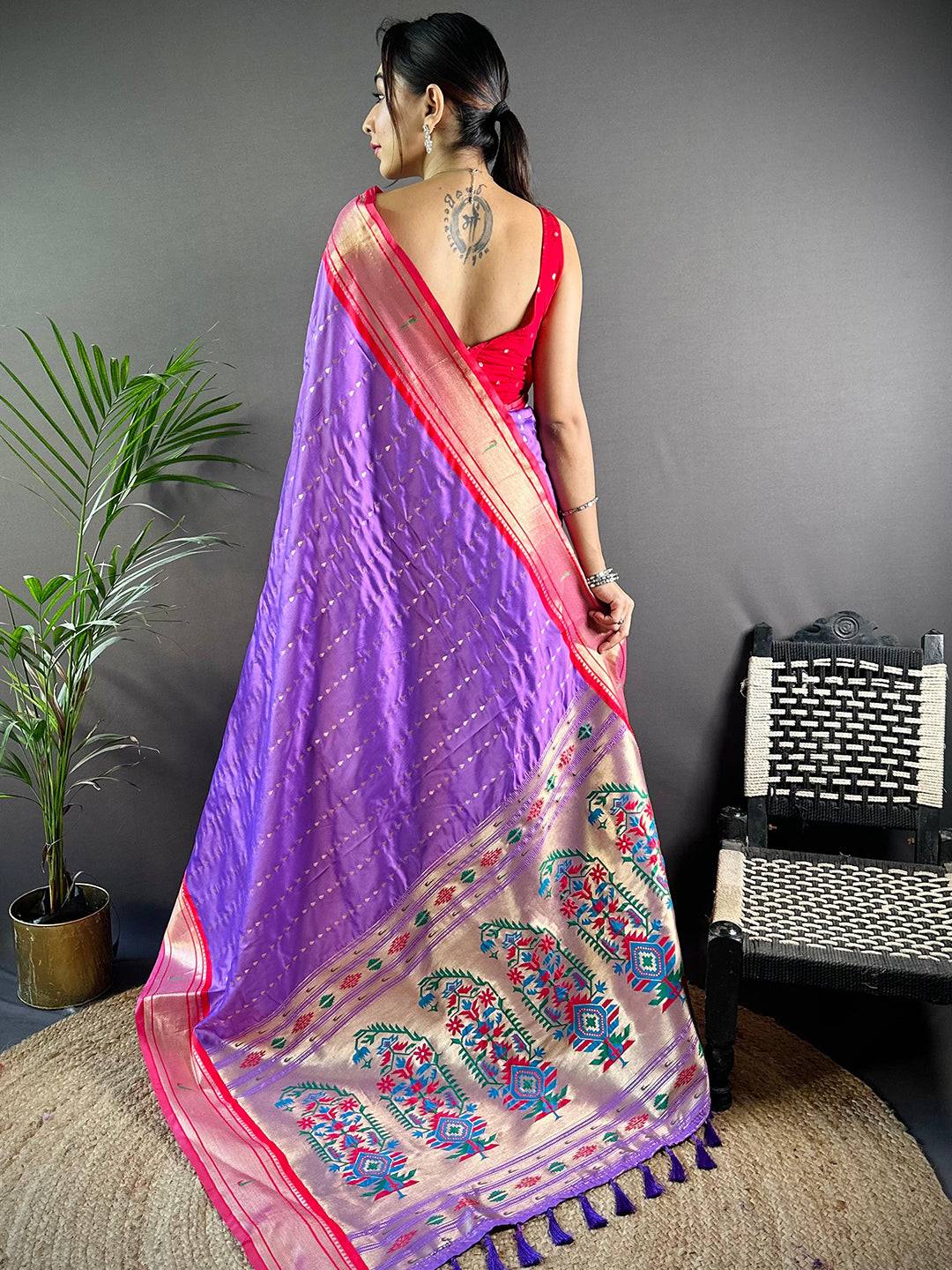 Back view of Lavender Soft Silk Yeola Paithani Saree