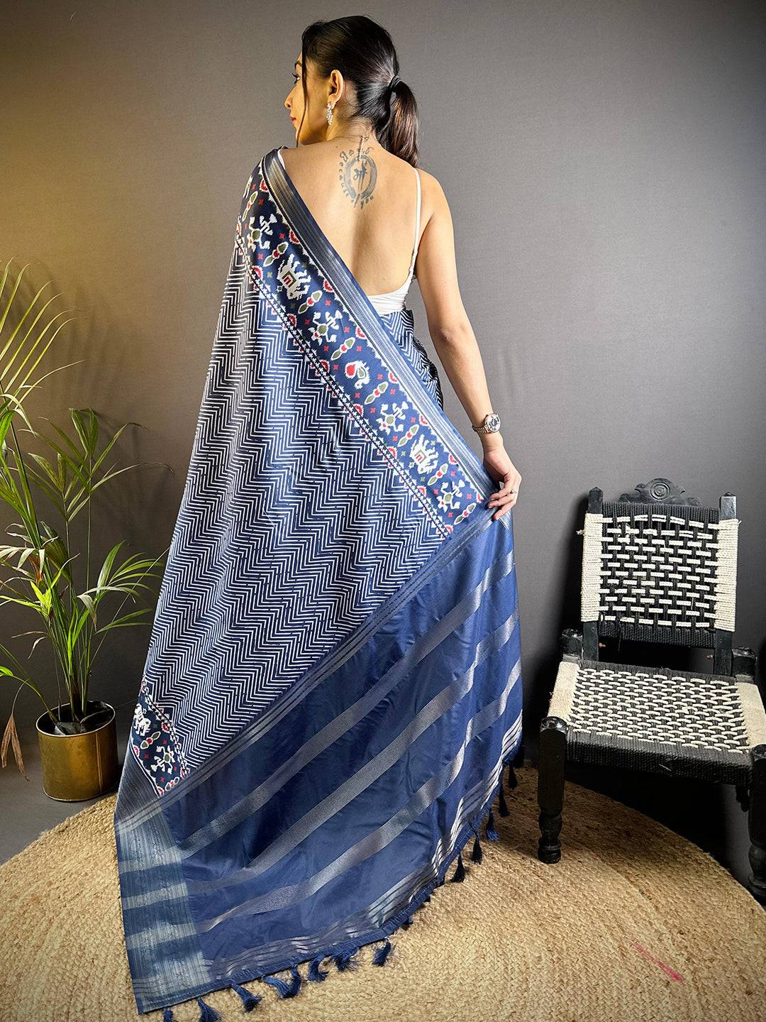Navy Blue Zig Zag Kalamkari Kanchi Silk Saree