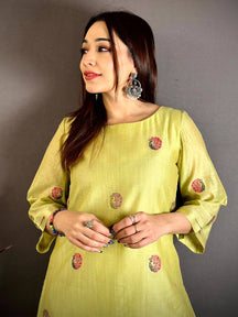 Pista Radiance Floral Suit Set