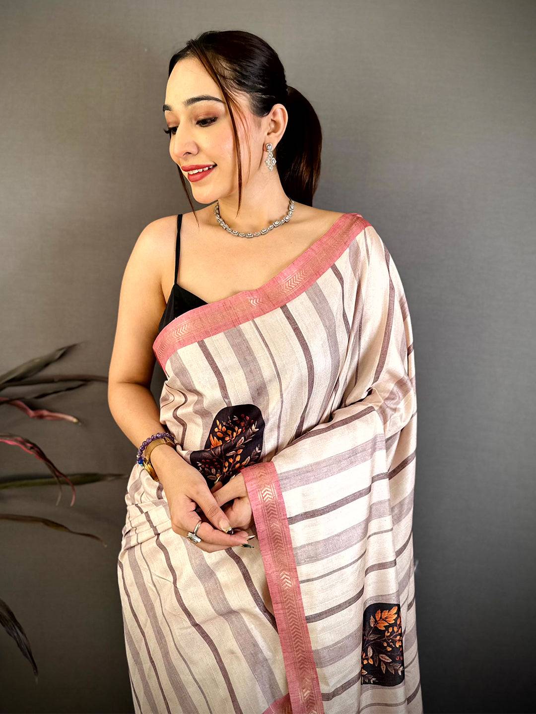 Regal Slub Weave Ghicha Tussar Saree
