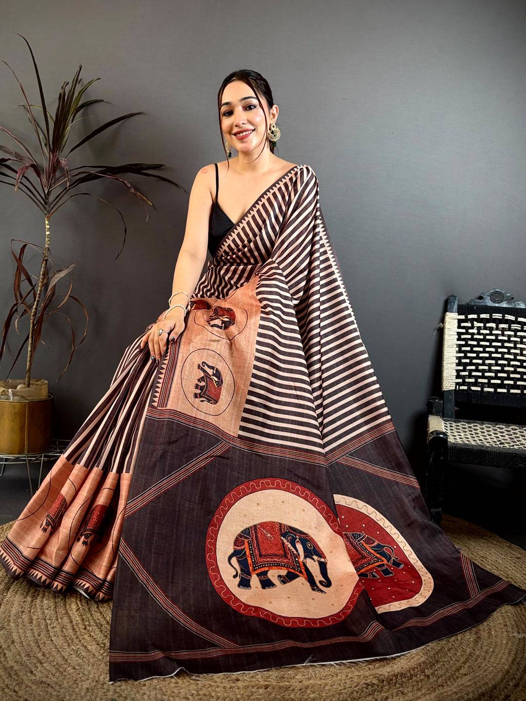Elegant Striped Elephant Print Tussar Saree