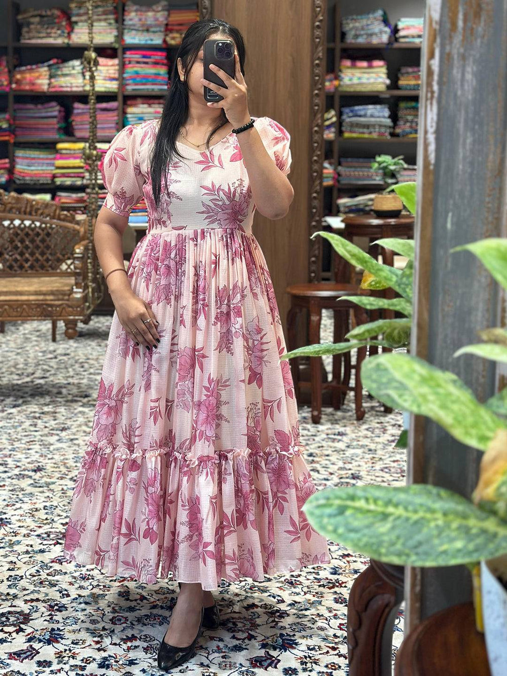 Charming pink floral midi dress with fit-flare silhouette