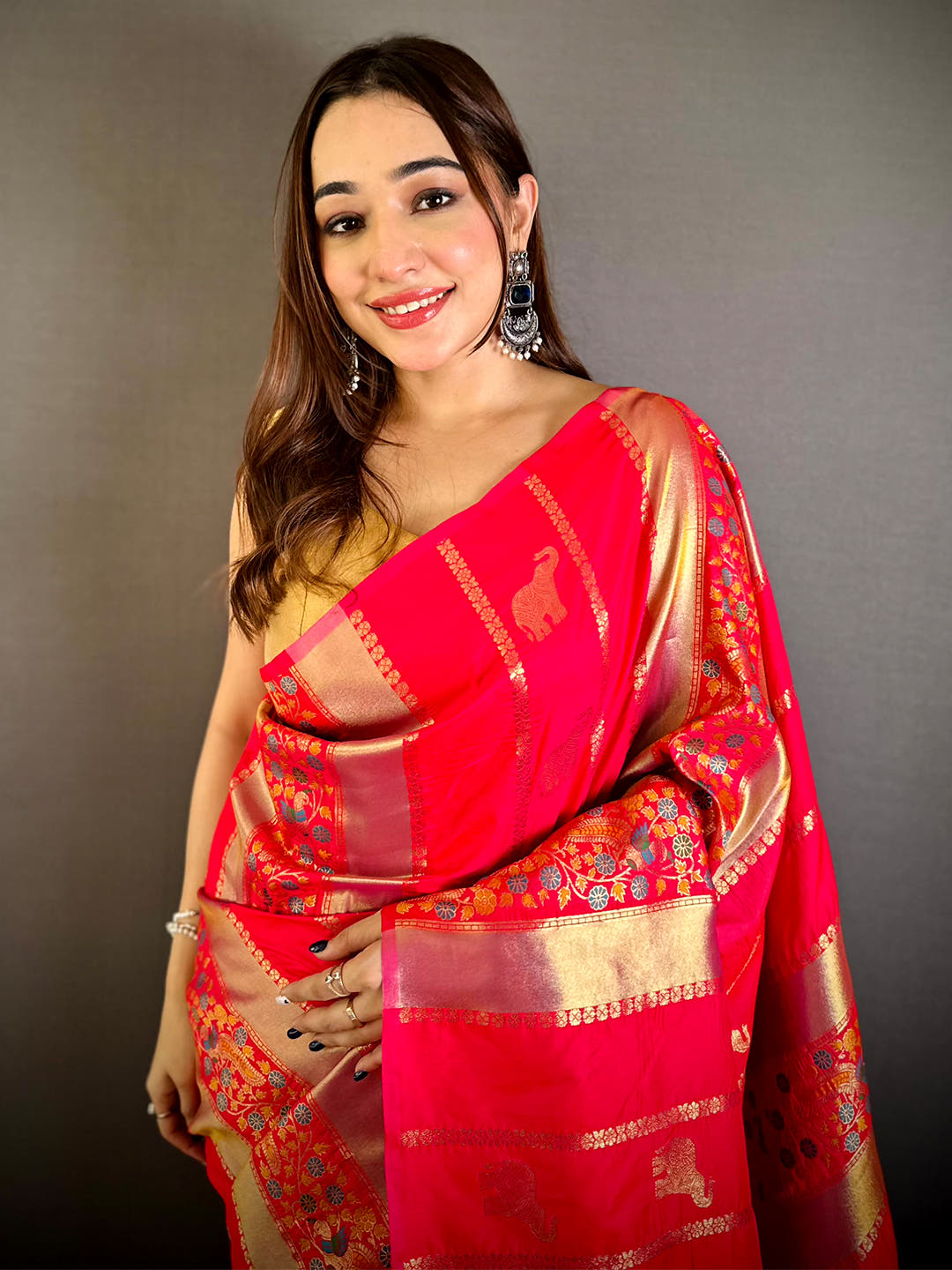 Artisan Gold Silver Zari Weaving Silk Saree
