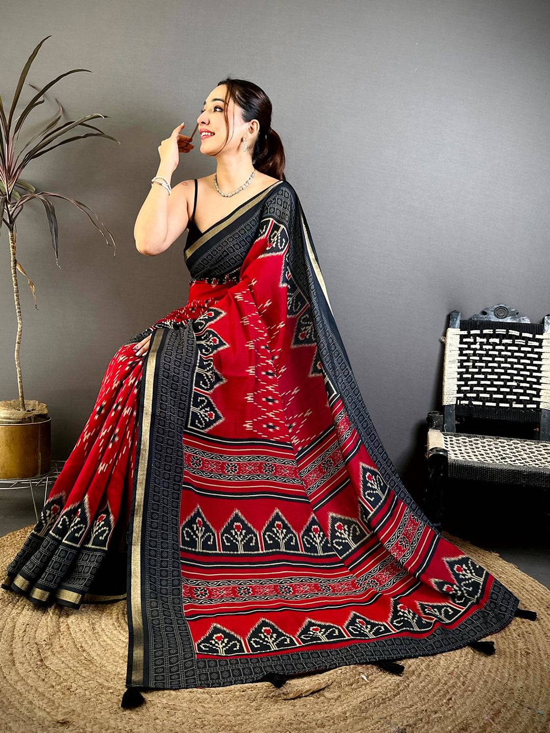 Red Mul Cotton Ikkat Rudraksha Border Saree