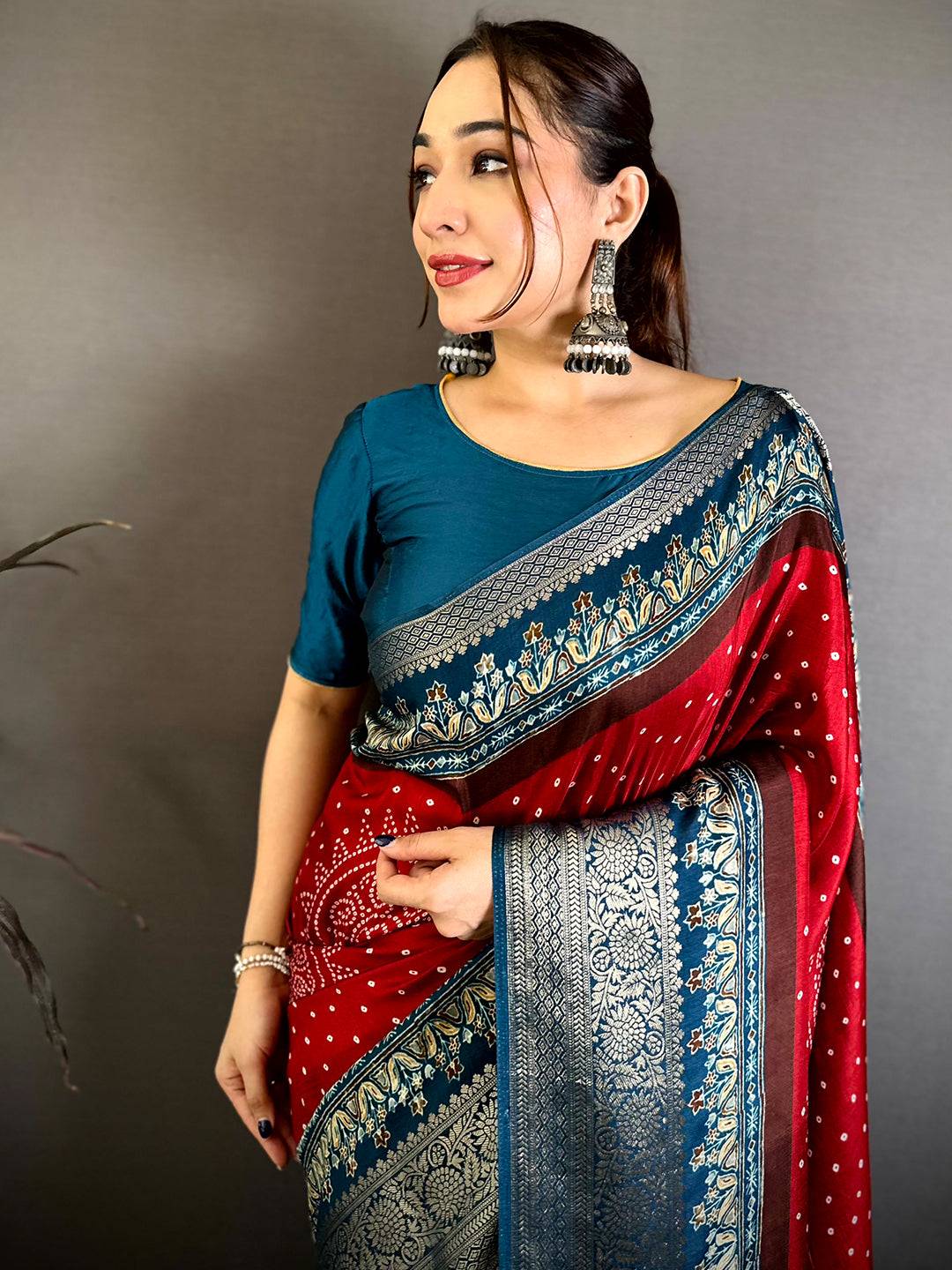 Red Viscose Dola Bandhej Print Saree