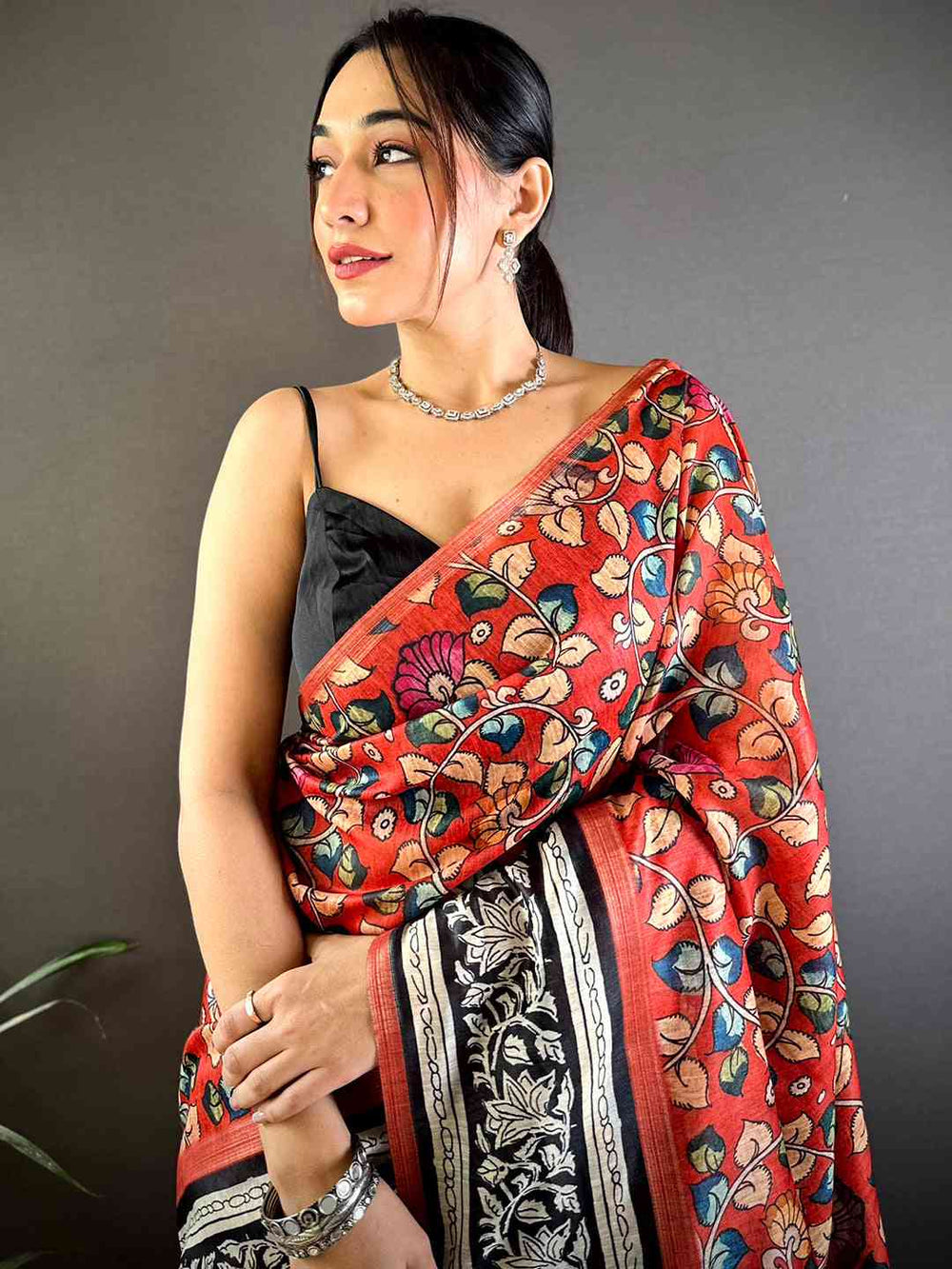 Red Chanderi Phulkari Floral Sulb Saree