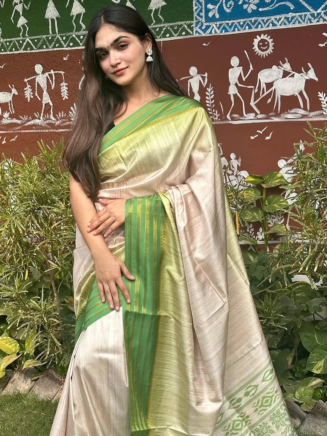 Ikkat Motifs and Paisley Prints on Ghicha Saree Collection 