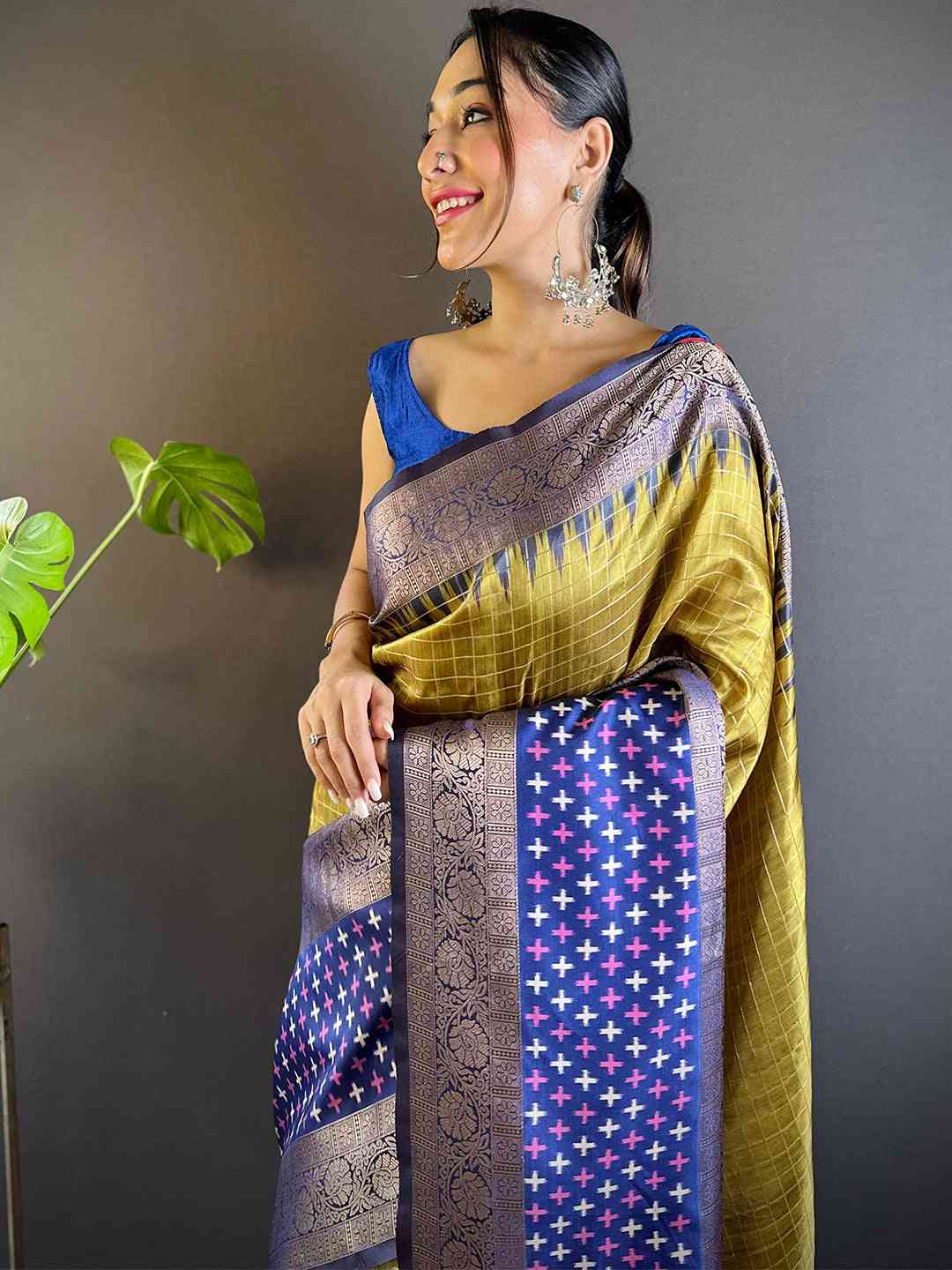 Green Chex Ikkat Saree With Double Border

