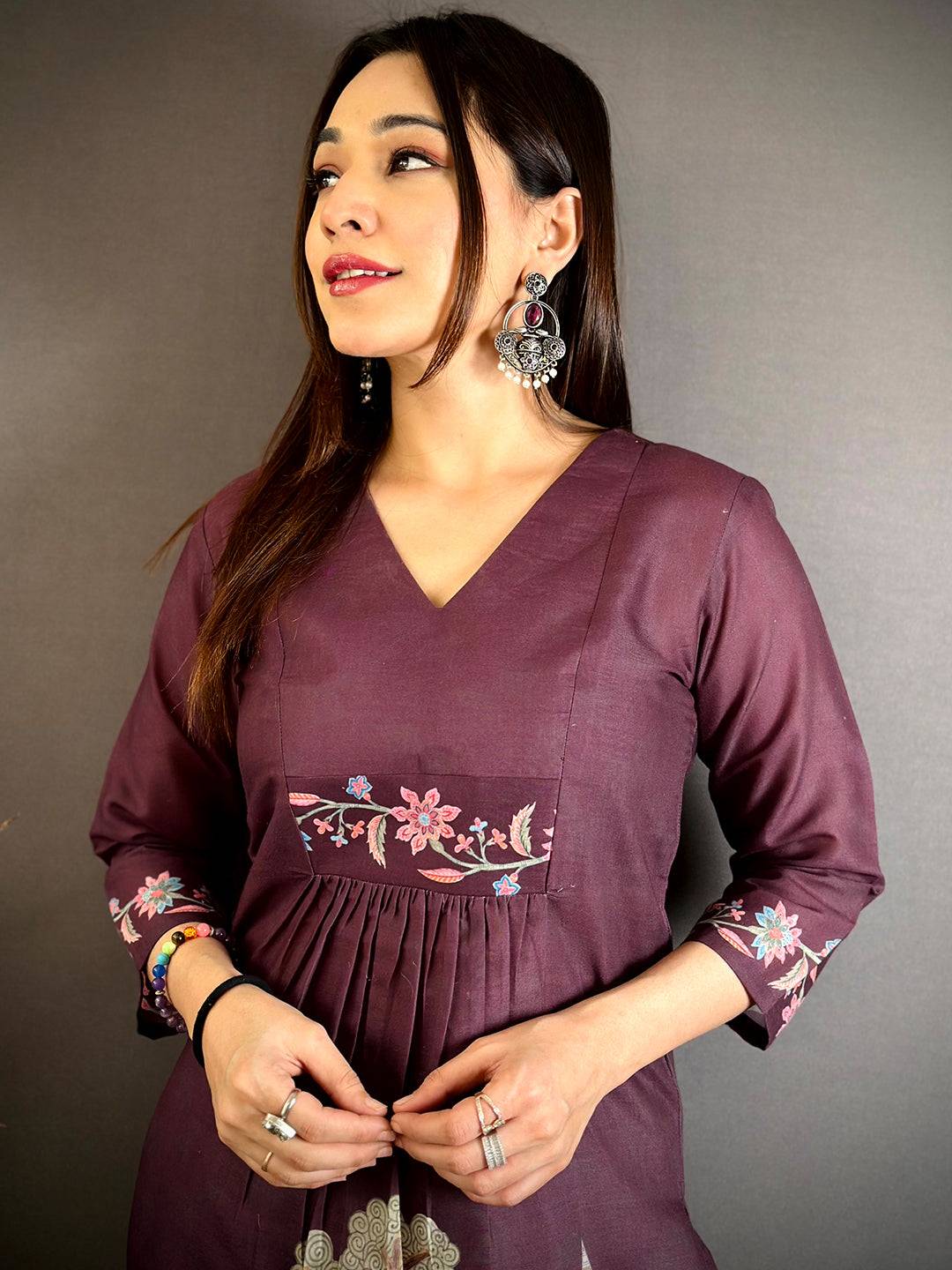 Shambhavi Motif Grace Mul Kurti