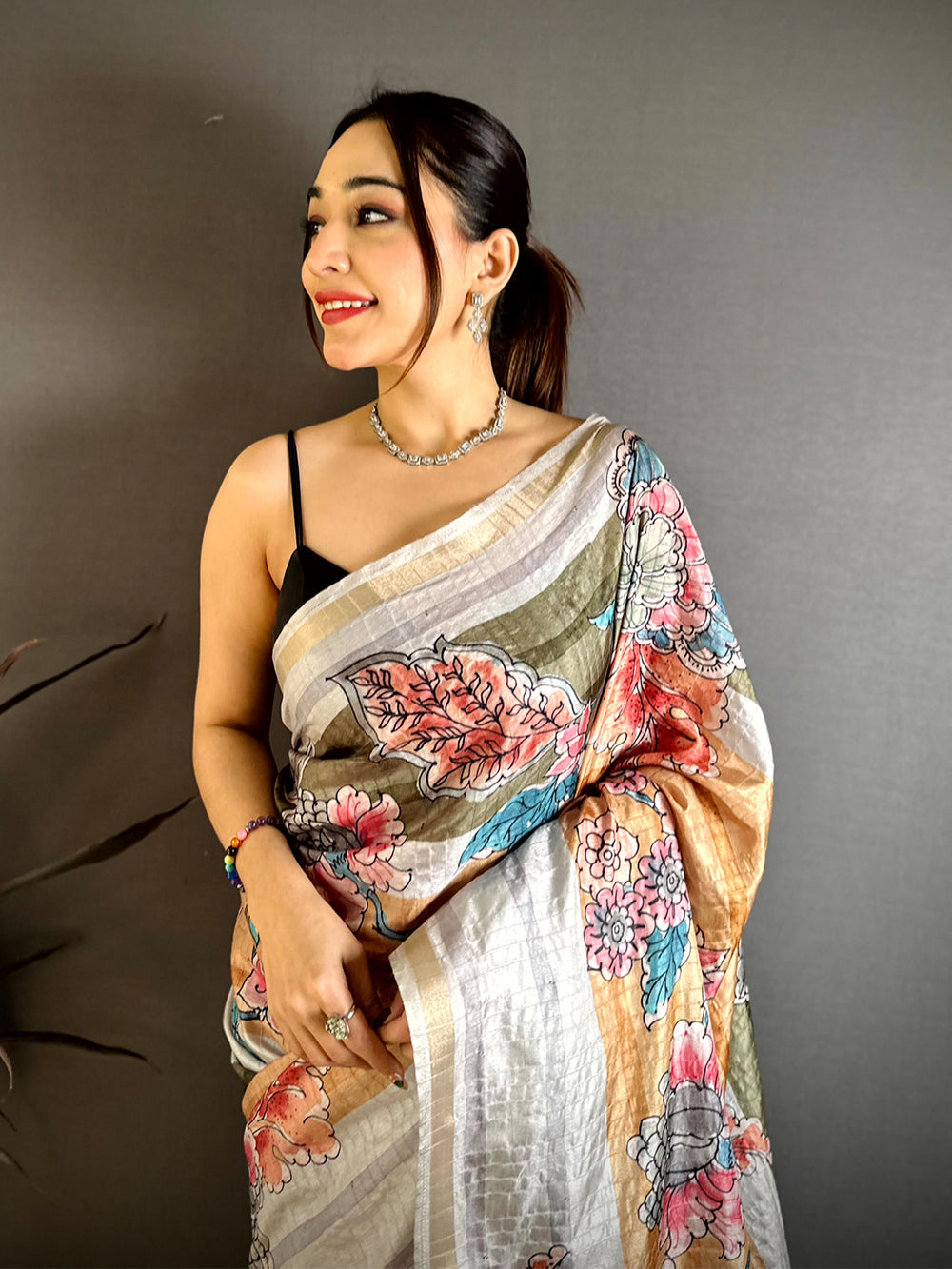 Stylish Tussar Ghicha Floral Saree