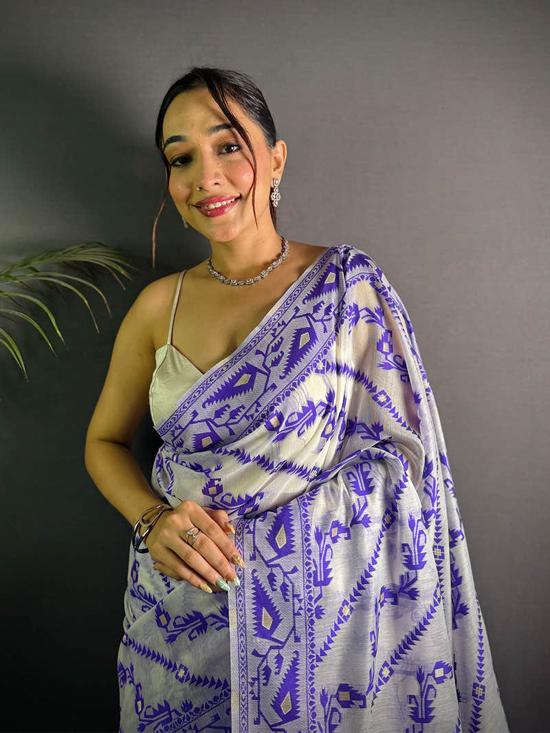 Ethereal Grace Dhakai Jamdani Cotton Silk Saree