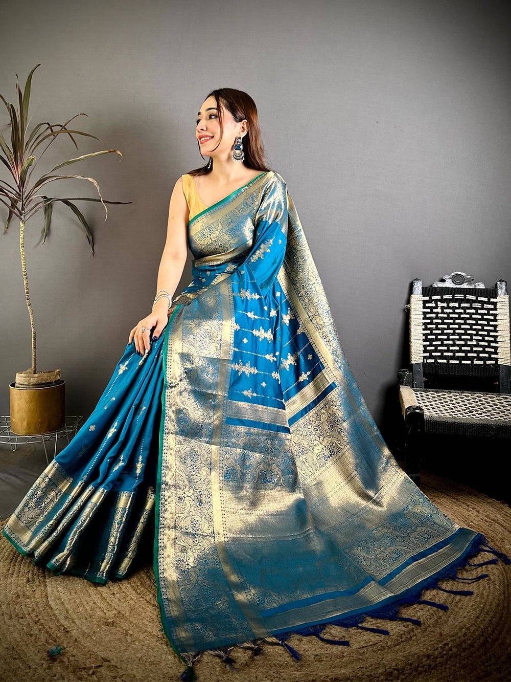 Regal Banarasi Katan Big Zari Border Saree