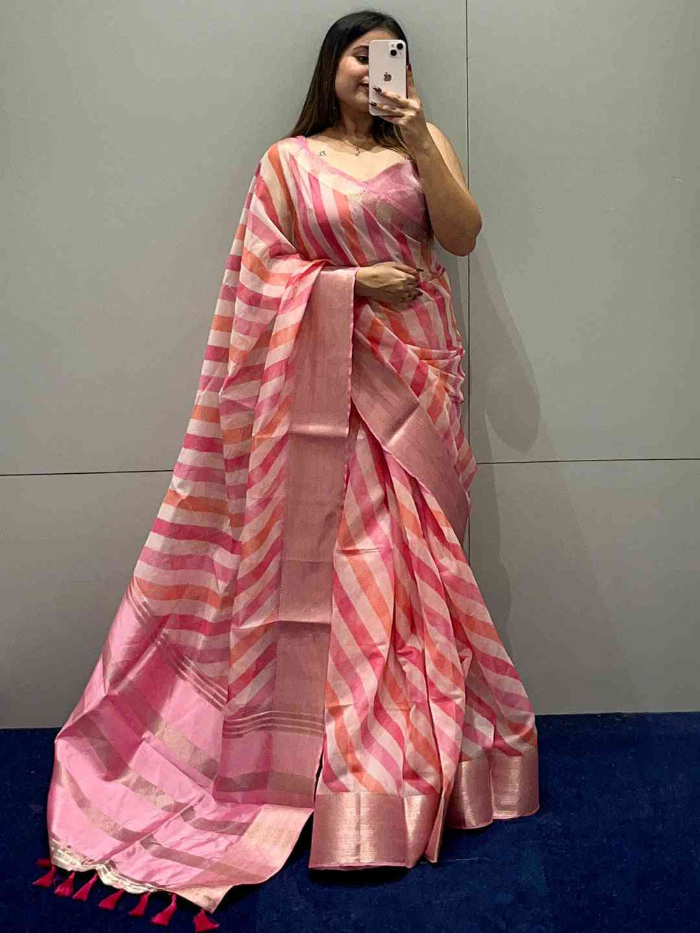 Party wear organza saree with pink leheriya design