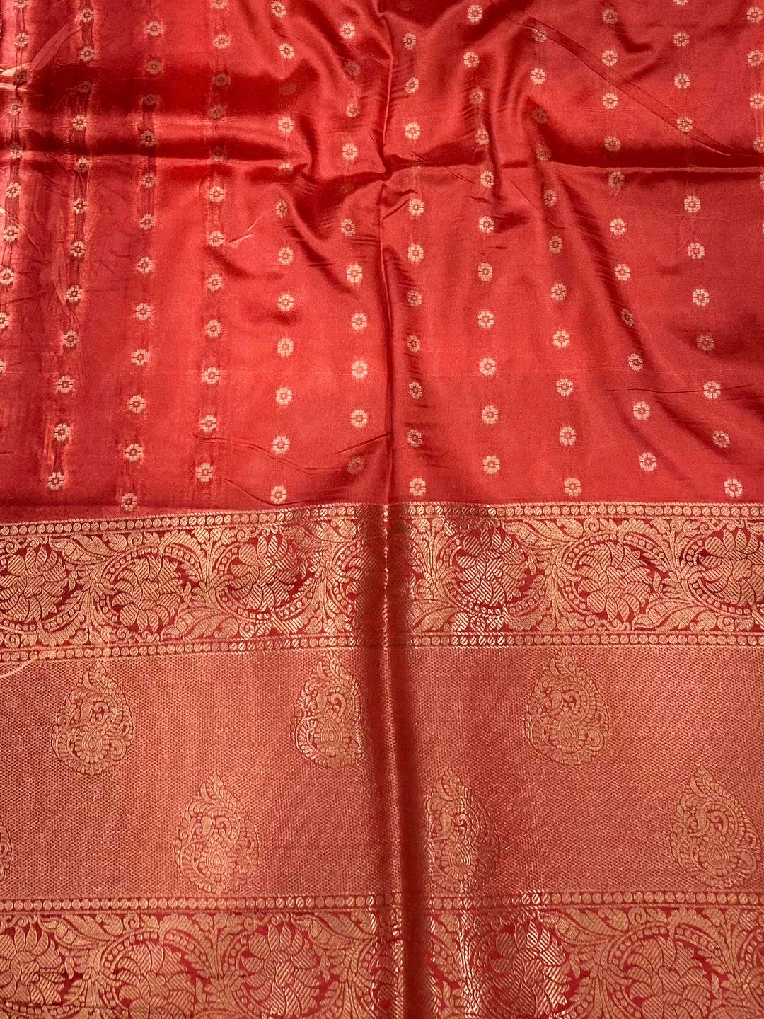 Opulent Floral Fantasy Banarasi Silk Saree