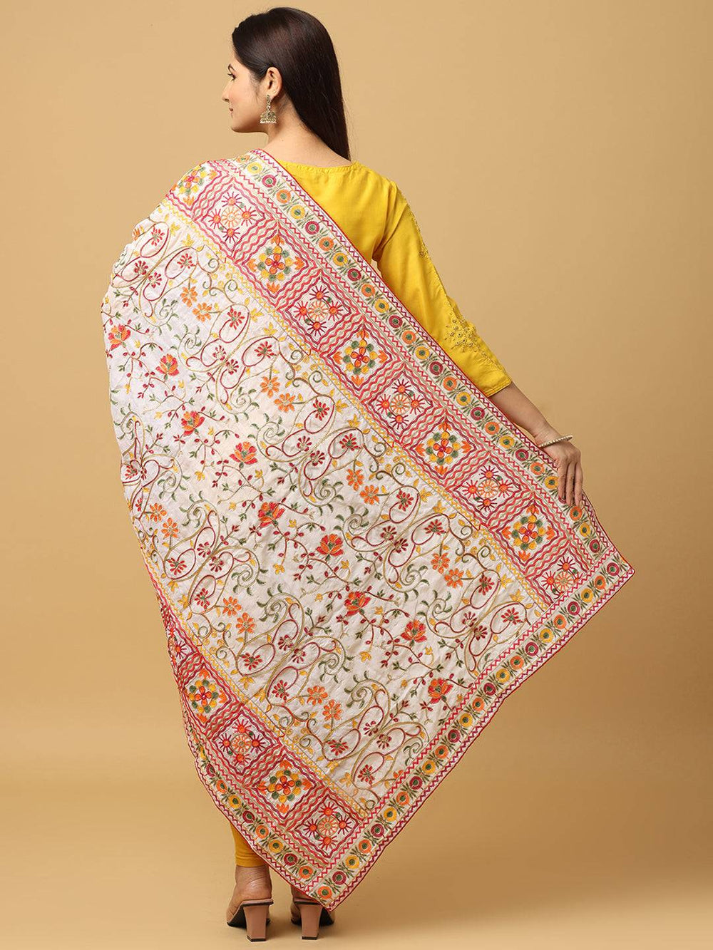 Back view of poly chiffon pashmina dupatta with floral motifs