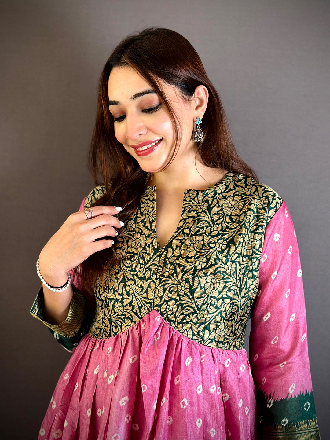 Elegant Soft Dola Silk Round Neck Gown