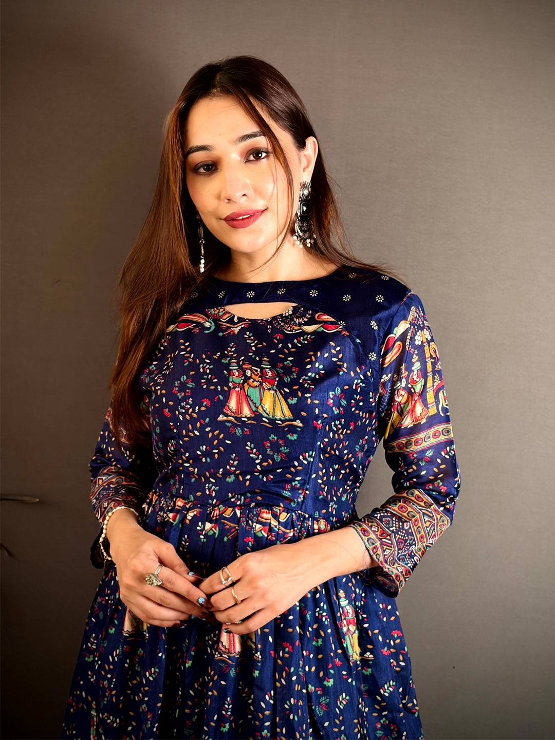 Soft Dola Silk Round Neck Full Sleeve Kurti